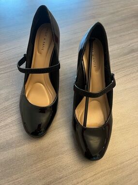 Kelly & Katie Glossy Patent Mary Jane Block Heels - Black